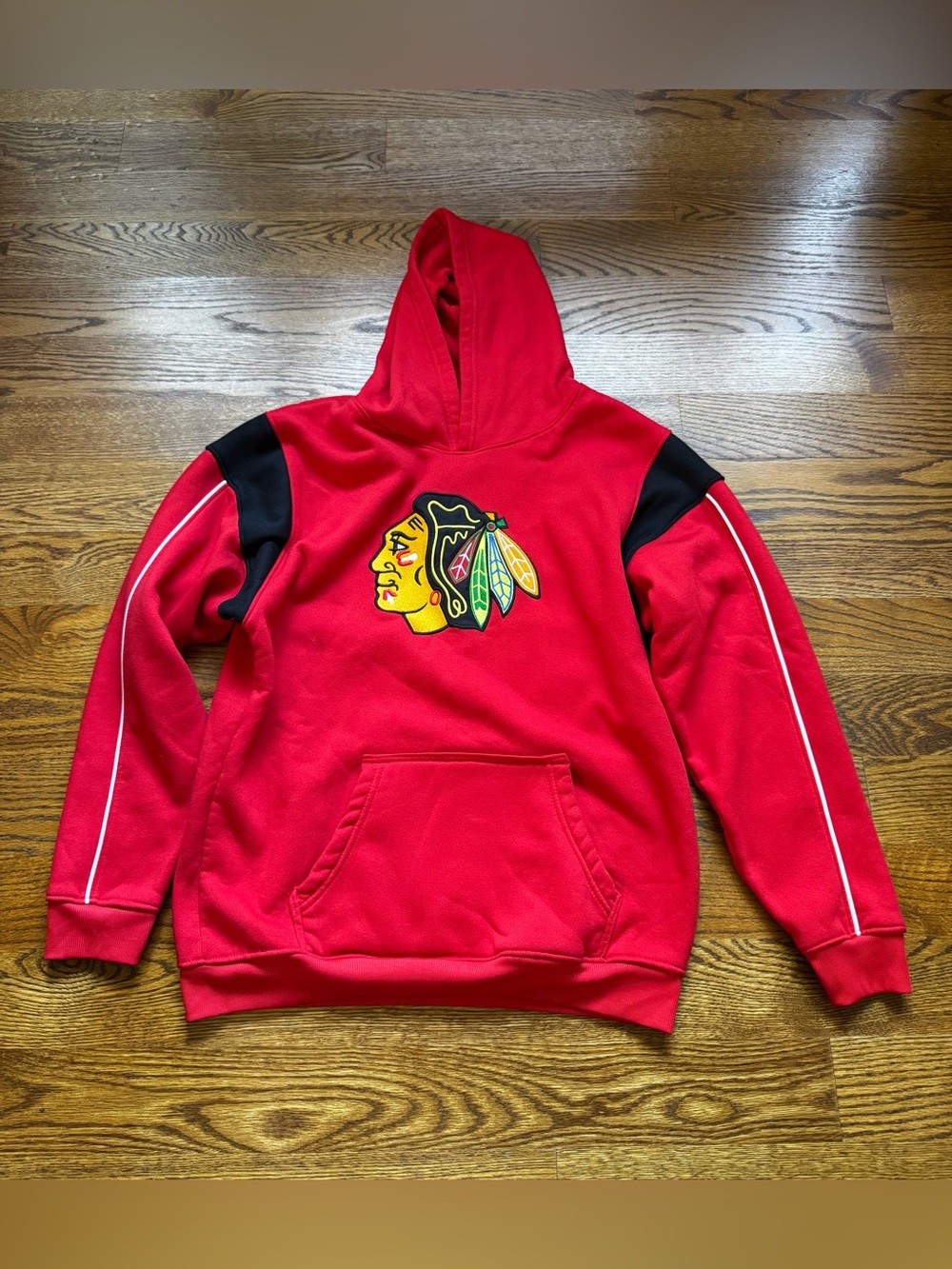 Chicago Blackhawks Youth Hoodie NHL Red Embroidered Logo XL 16/18
